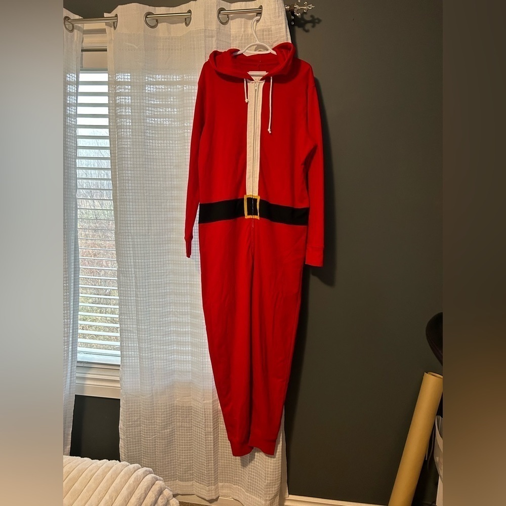 NWT Aeropostale Christmas Onesie